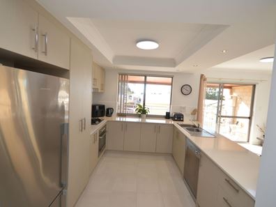 6/106 Mandurah Terrace, Mandurah WA 6210