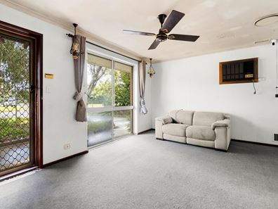 36 Gribble Avenue, Armadale WA 6112