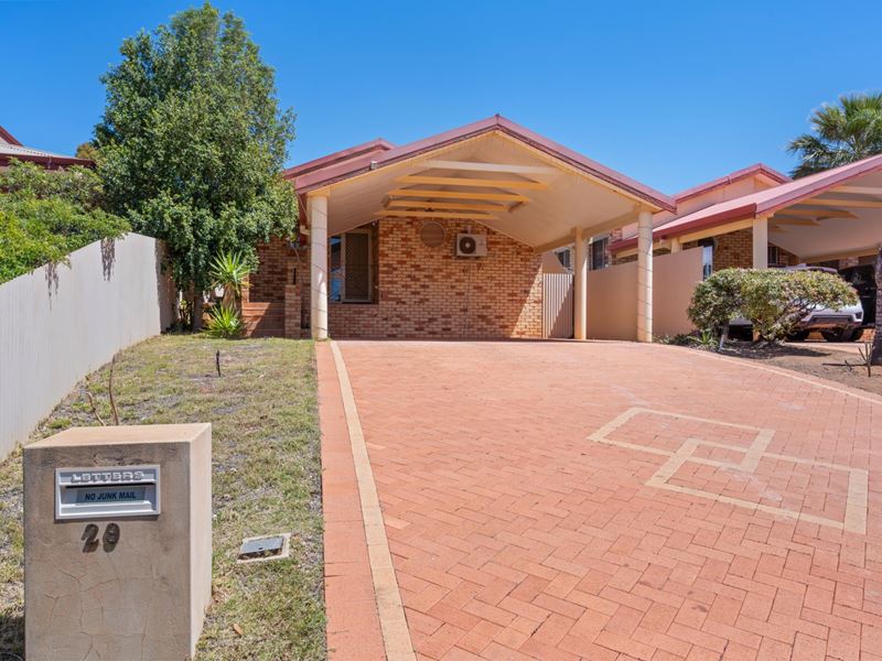 29 Tindals Crescent, Hannans