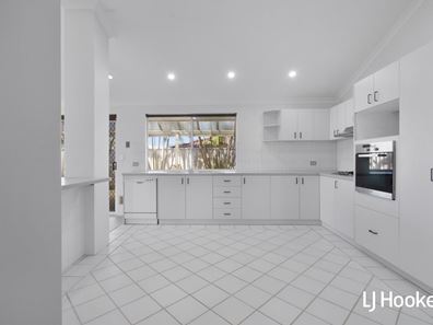 45 Kittyhawk Parade, Ballajura WA 6066