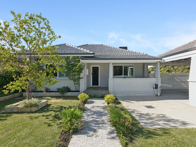 12A Dewey Street, Shelley WA 6148