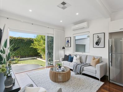 12A Dewey Street, Shelley WA 6148