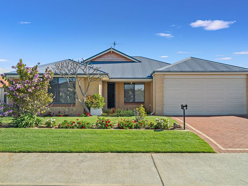 9 Camden Way, Meadow Springs