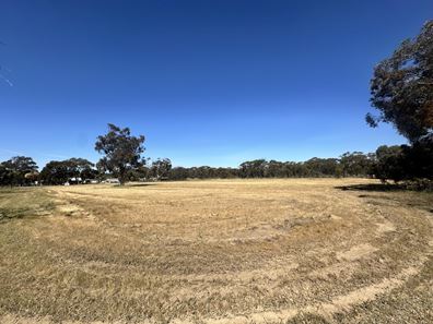 2 Bow Street, Cuballing WA 6311