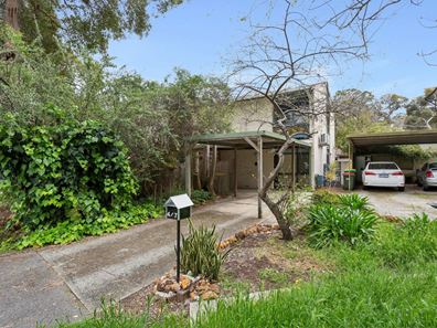 4/7 Shakespeare Road, Kalamunda WA 6076