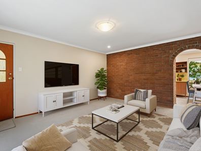 13B Lygnern Crescent, Kallaroo WA 6025