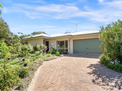 11 Summers View, Peppermint Grove Beach WA 6271