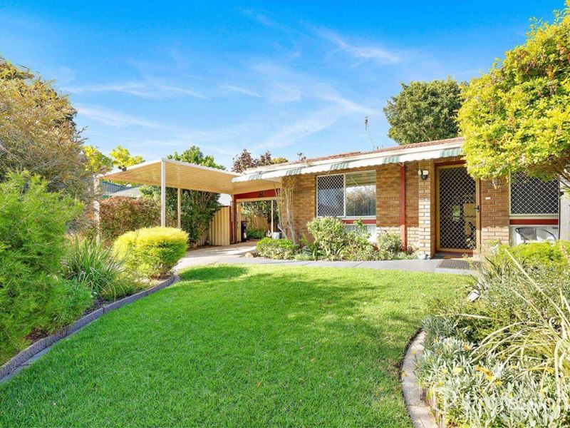 35A Sexty Street, Armadale WA 6112