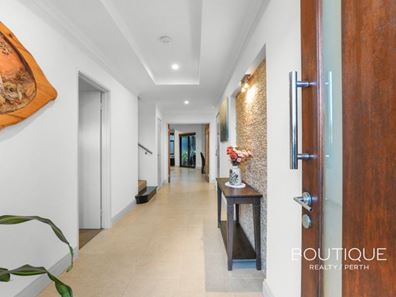 10 Ferndene Mews, Hillarys WA 6025