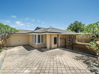 2/119 Hillsborough Drive, Nollamara WA 6061