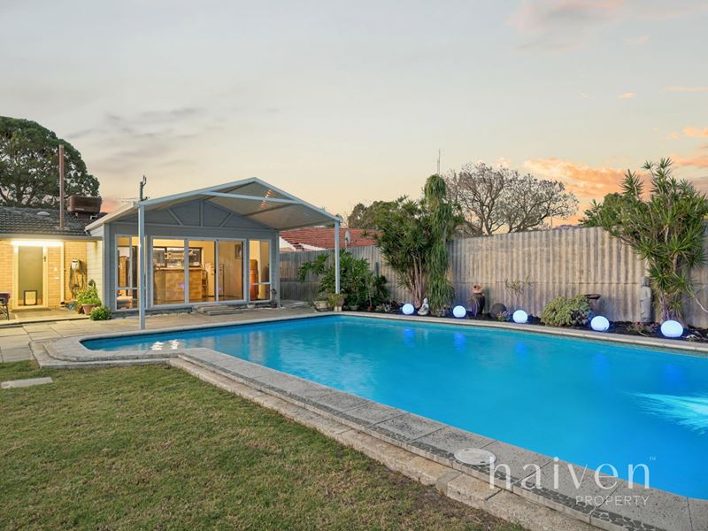 54 BANYARD AVENUE, Kelmscott
