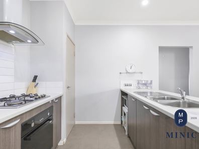 25 Vlasich Road, Byford WA 6122