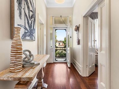 109 Shenton Road, Swanbourne WA 6010