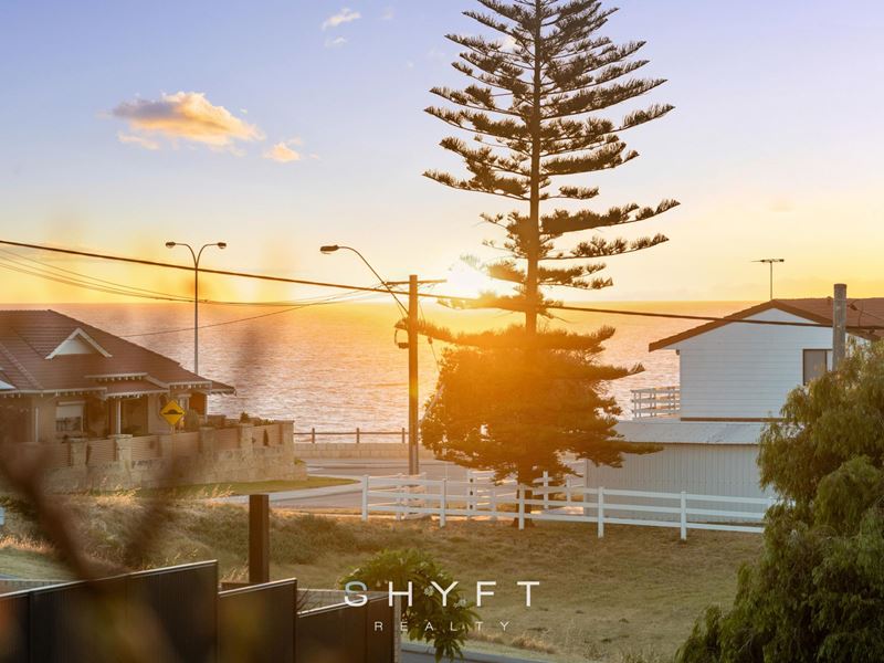 8 Hazel Avenue, Quinns Rocks WA 6030