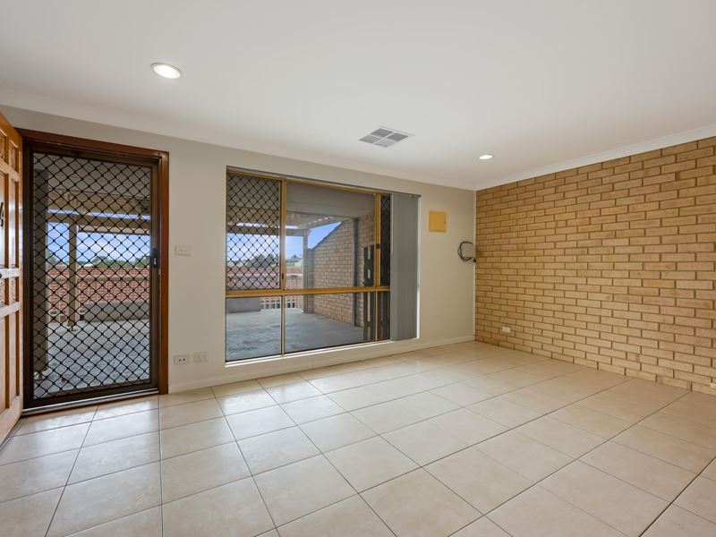 4/8 Eric Street, Geraldton WA 6530