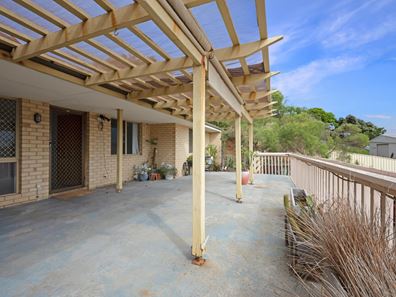 4/8 Eric Street, Geraldton WA 6530