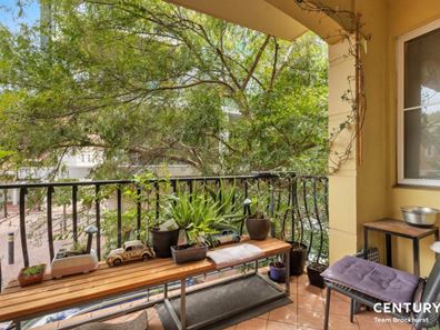 2/27 Eastbrook Terrace, East Perth WA 6004
