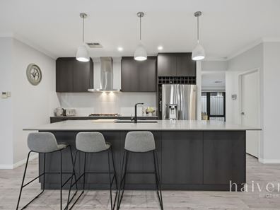 9 Retusa Street, Beeliar WA 6164