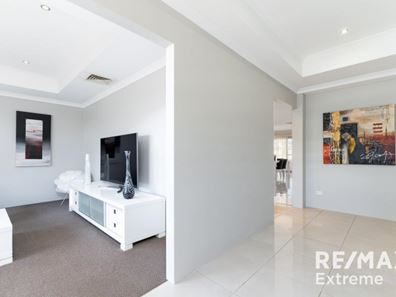 17 Huntly Avenue, Butler WA 6036