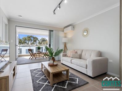 8/ 18 Westralia Gardens, Rockingham WA 6168