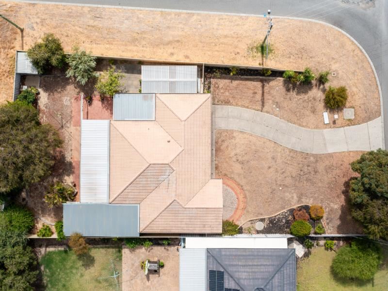 41 Glenbawn Drive, South Lake