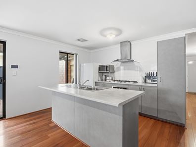 23 Galena Way, Byford WA 6122