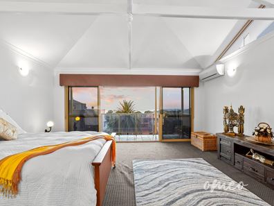1 Keppel Place, Coogee WA 6166