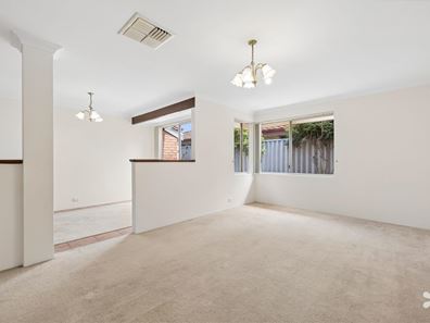 12 Newhaven Place, Canning Vale WA 6155