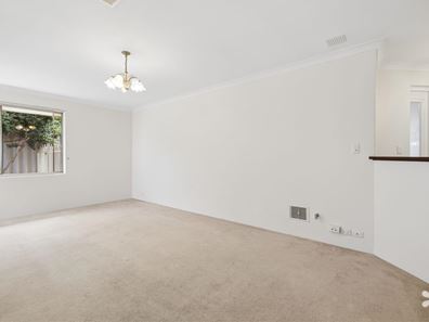 12 Newhaven Place, Canning Vale WA 6155