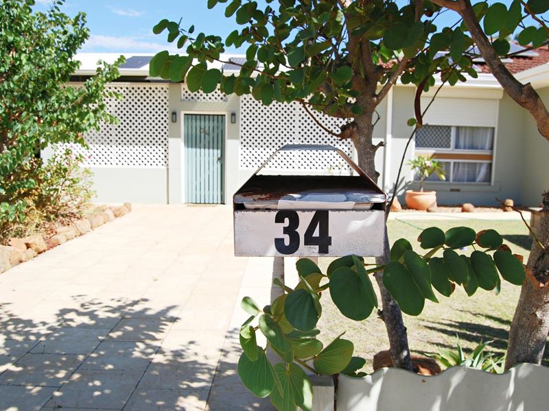 34 Petchell Street, Rangeway WA 6530