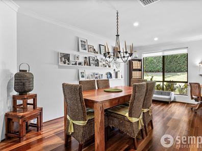 14 Willshire Way, Yangebup WA 6164