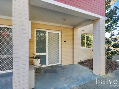 6/32 Pointer Way, Girrawheen WA 6064