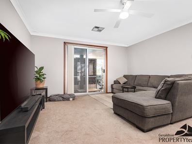 15 Watterson Road, Tarcoola Beach WA 6530