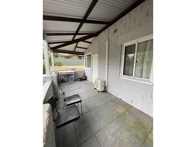 25 Quinlan Street, Wongan Hills WA 6603