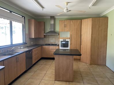 25 Second Avenue, Onslow WA 6710