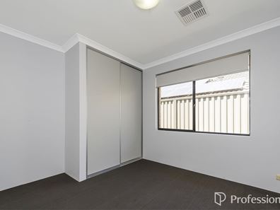 3 Jowett Lane, Piara Waters WA 6112