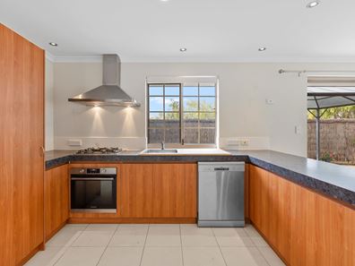 10 Beecroft Mews, Ridgewood WA 6030