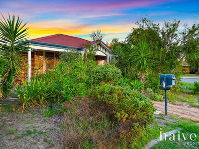 9 Midsummer Circle, Ellenbrook WA 6069
