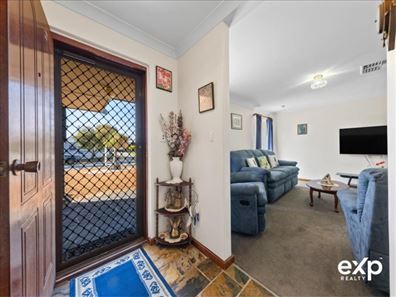 7 FLETCHER Way, Mandurah WA 6210