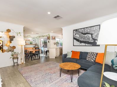 2/4 Mort Street, Rivervale WA 6103