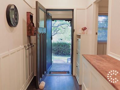 9 Joslin Street, Hilton WA 6163