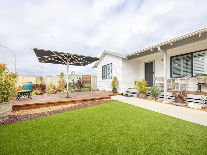 20 Pethick Loop, Green Head