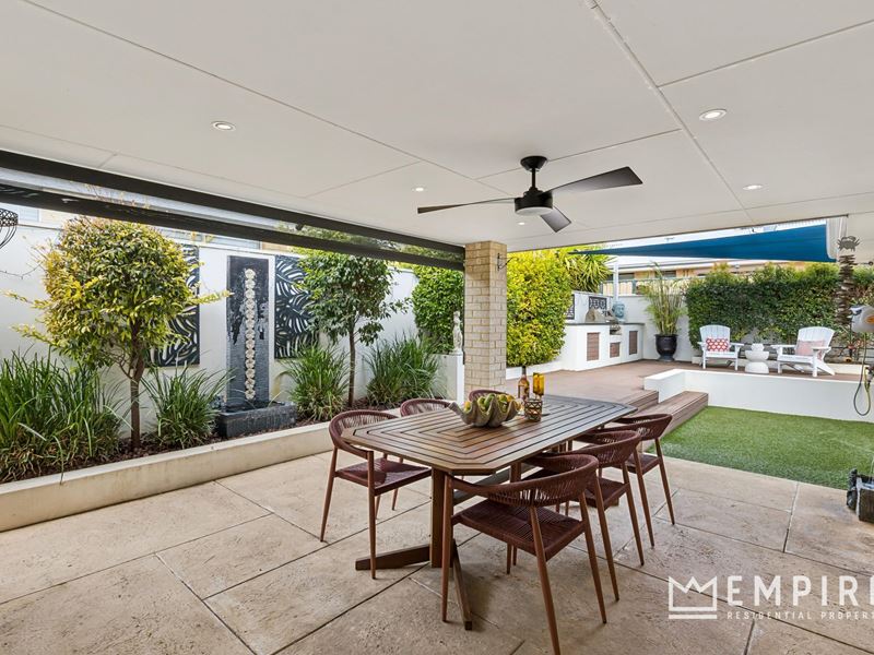 8 Blackwood Meander, Yanchep