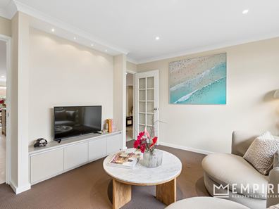 8 Blackwood Meander, Yanchep WA 6035