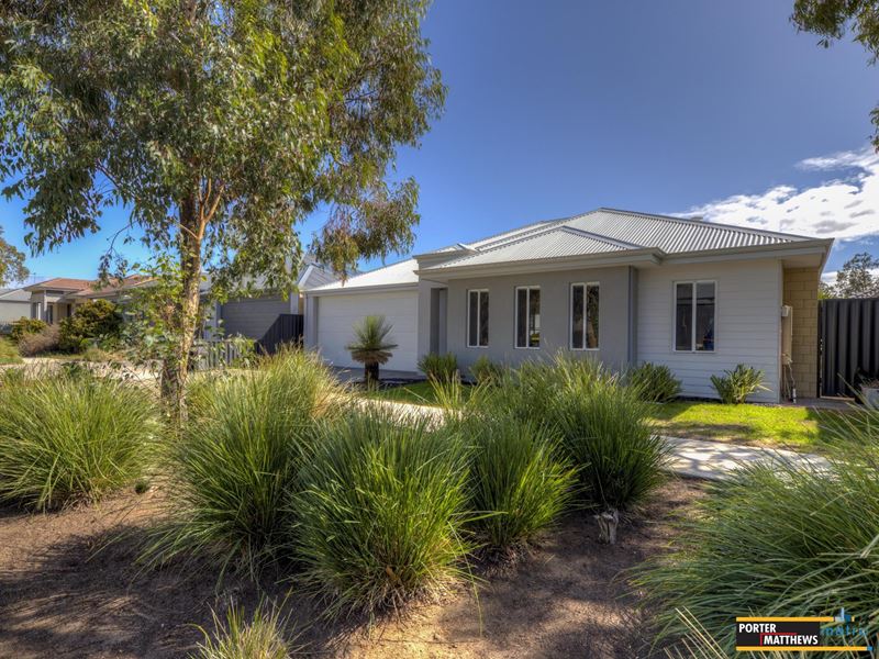 7 Seaplane Road, Bushmead WA 6055