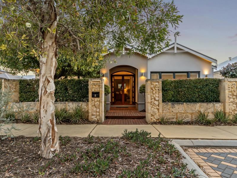 5 Quarram Crescent, Burns Beach