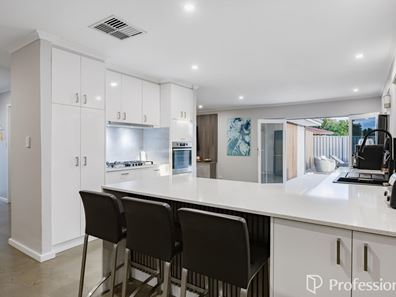 7 Hornet Rise, Willetton WA 6155