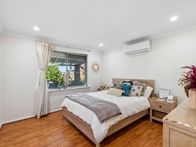 14 Chadstone Road, Craigie WA 6025