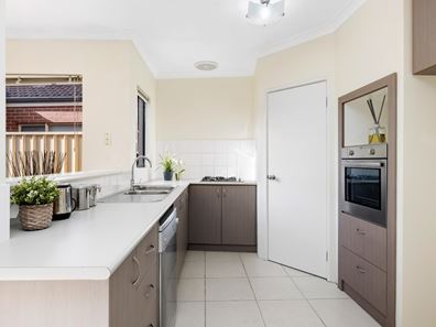 17 Ellard Avenue, Belmont WA 6104