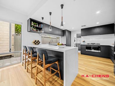 27A Westlake Road, Morley WA 6062